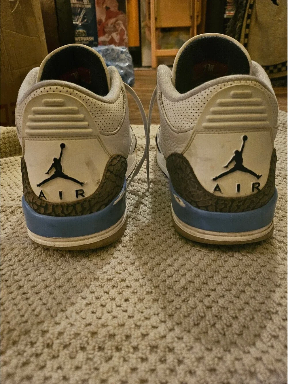 Nike Air Jordan 3 Retro UNC White Blue Gray Men's Sneakers size 11.5 - Used